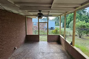 1715 Highland Ave, Dublin, GA 31021 - Photo 12
