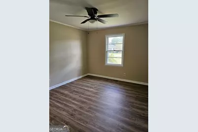 1715 Highland Avenue, Dublin, GA 31021 - Photo 10