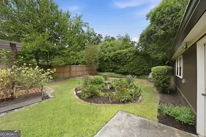 3857 Drury Drive, Macon, GA 31204 - Photo 8
