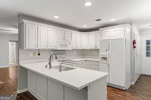 12 Hannah Cir, Blue Ridge, GA 30513 - Photo 4