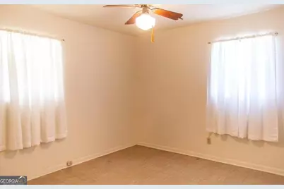 2817 Cherokee St, Waycross, GA 31503 - Photo 6