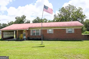 2817 Cherokee St, Waycross, GA 31503 - Photo 2