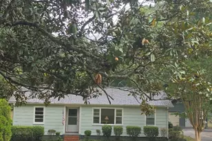 215 Poplar Cir, Lagrange, GA 30241 - Photo 1