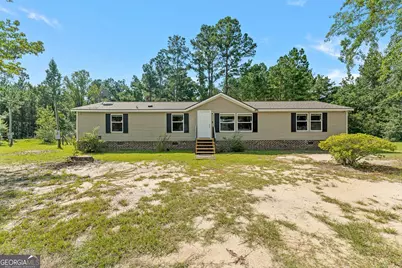 180 Lucious Street, Pembroke, GA 31321 - Photo 1