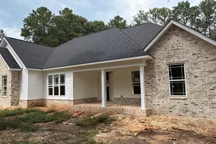 3042 Plantation Dr, Dublin, GA 31021 - Photo 2