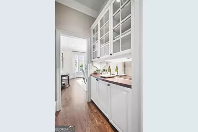 455 Laurel Chase Court, Sandy Springs, GA 30327 - Photo 10
