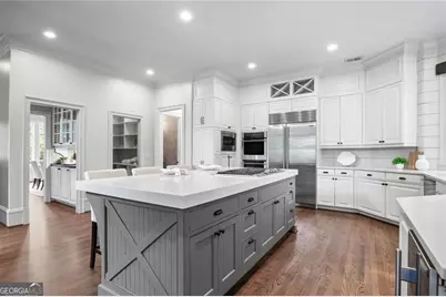455 Laurel Chase Court, Sandy Springs, GA 30327 - Photo 18