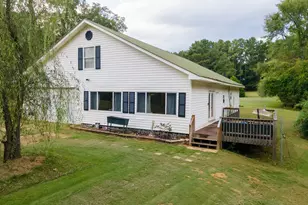2151 Blue Creek Rd, Hogansville, GA 30230 - Photo 2