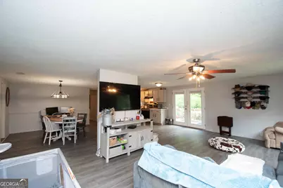 2151 Blue Creek Road, Hogansville, GA 30230 - Photo 8