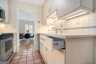 1434 Hampton Glen Ct, Decatur, GA 30033 - Photo 6