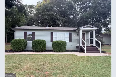 604 Lynn Avenue, Jefferson, GA 30549 - Photo 1