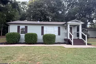 604 Lynn Ave, Jefferson, GA 30549 - Photo 1
