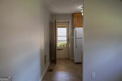 4071 Harmony Circle, Gainesville, GA 30507 - Photo 10