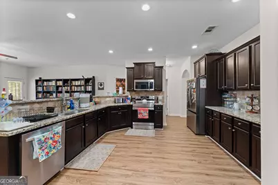 205 Christopher Luke Circle, Perry, GA 31069 - Photo 12