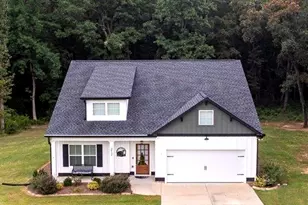 212 Live Oak Ln, Comer, GA 30629 - Photo 1
