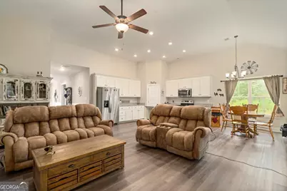 212 Live Oak Lane, Comer, GA 30629 - Photo 4