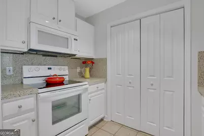 1101 Juniper Street NE #APT 413, Atlanta, GA 30309 - Photo 4
