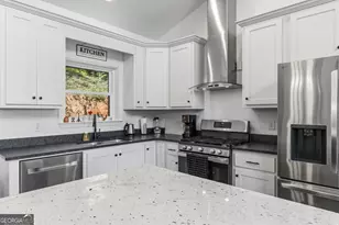 579 Overlook Circle, Young Harris, GA 30582 - Photo 8