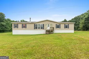 304 Oscar Dr, Sandersville, GA 31082 - Photo 2