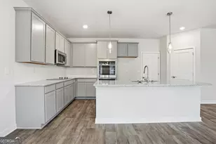 368 Jarrett St, Fairburn, GA 30213 - Photo 8