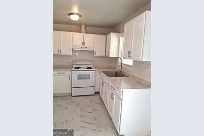 2018 Winston Drive, Macon, GA 31206 - Photo 8