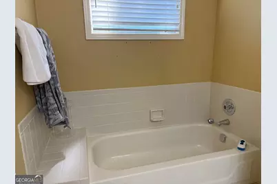 1224 Hunters Drive, Stone Mountain, GA 30083 - Photo 18