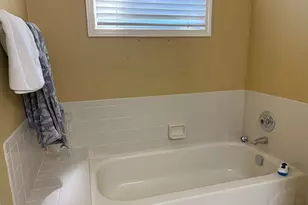 1224 Hunters Dr, Stone Mountain, GA 30083 - Photo 18