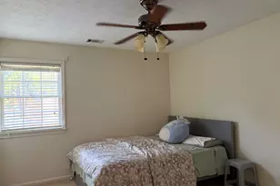 1224 Hunters Dr, Stone Mountain, GA 30083 - Photo 12