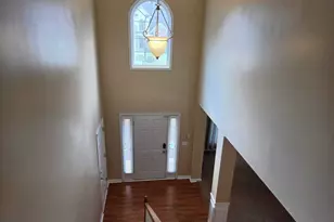 850 Glenns Farm Ct, Grayson, GA 30017 - Photo 2