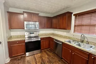 1154 Folkstone Dr, McDonough, GA 30253 - Photo 8