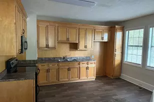 300 Fourth Ave, Thomaston, GA 30286 - Photo 16