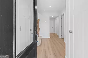 205 Climbing Ivy Cir, Fayetteville, GA 30214 - Photo 2