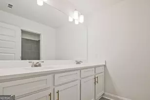 5548 Keswick Dr, Flowery Branch, GA 30542 - Photo 30