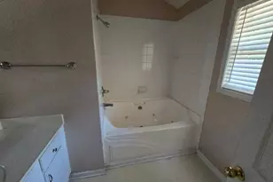 3831 Austin Park Ln, Decatur, GA 30032 - Photo 6