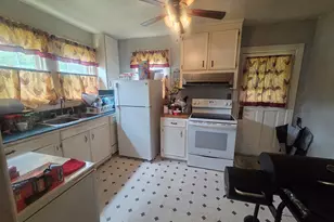 411 E 19th Ave, Cordele, GA 31015 - Photo 8