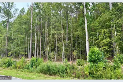 128 Honeysuckle Road NE, Milledgeville, GA 31061 - Photo 2