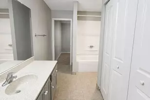 24314 Plantation Dr, Atlanta, GA 30324 - Photo 6