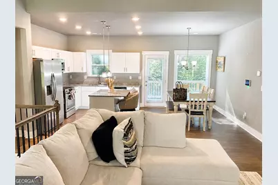 307 Tara Ct, Mansfield, GA 30055 - Photo 6