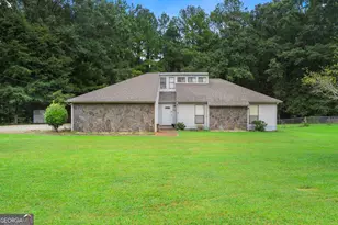 120 Selena Ct, Fayetteville, GA 30215 - Photo 1