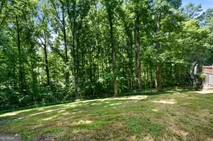 1640 Riverview Ct, Auburn, GA 30011 - Photo 32