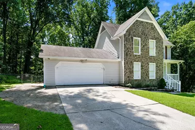 1640 Riverview Court, Auburn, GA 30011 - Photo 2