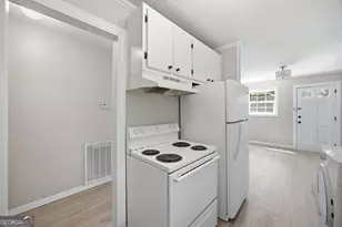 320 Smith Cir, Tunnel Hill, GA 30755 - Photo 8