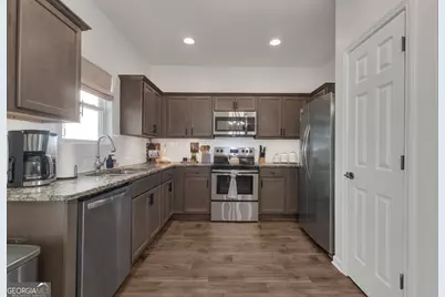 43 Hilltop Place, Newnan, GA 30263 - Photo 16