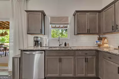 43 Hilltop Place, Newnan, GA 30263 - Photo 18