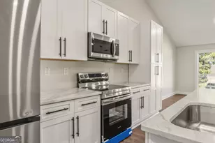 6802 Magnolia Park Dr, Norcross, GA 30093 - Photo 12