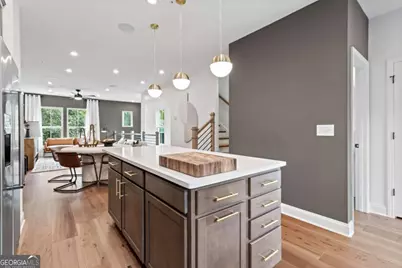 1926 Rogers Court, Atlanta, GA 30318 - Photo 14