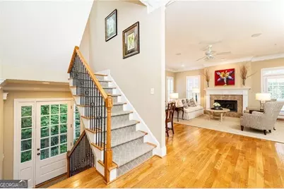 5492 Glenridge Drive #524, Atlanta, GA 30342 - Photo 6