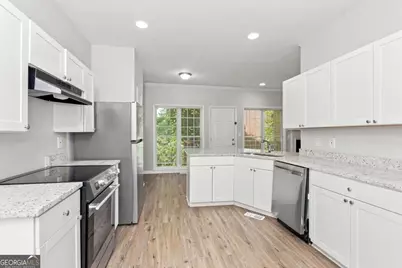 66 Holly Road NW, Atlanta, GA 30314 - Photo 4