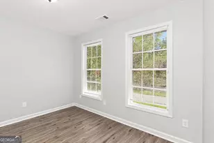 66 Holly Rd NW, Atlanta, GA 30314 - Photo 10