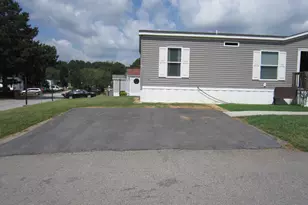 374 Robin Ln, McDonough, GA 30253 - Photo 2